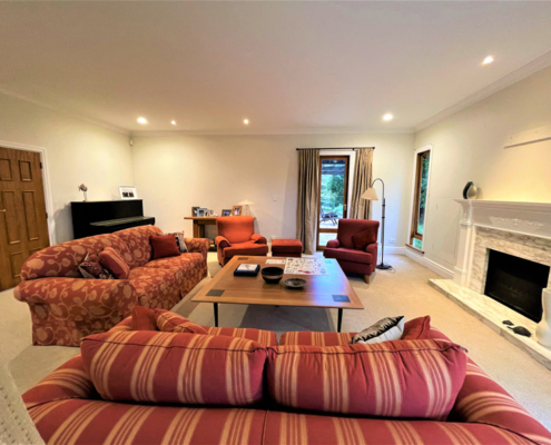 off white lounge walls-Painter Girl & Co-Tauranga