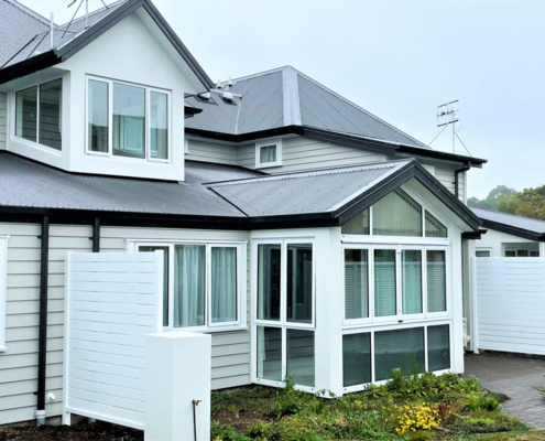 off white exterior house paintwork-Painter Girl & Co-Tauranga